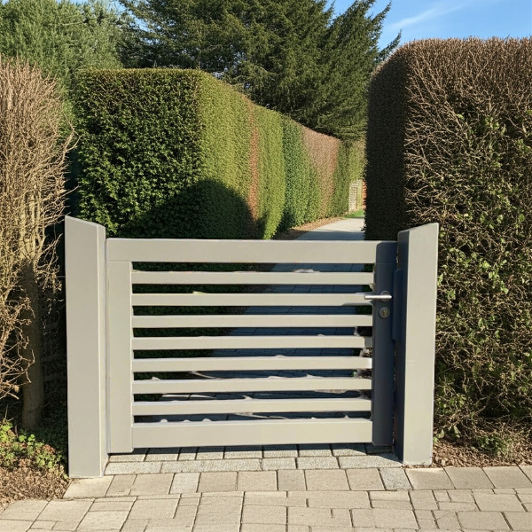 gartenpforte holz grau